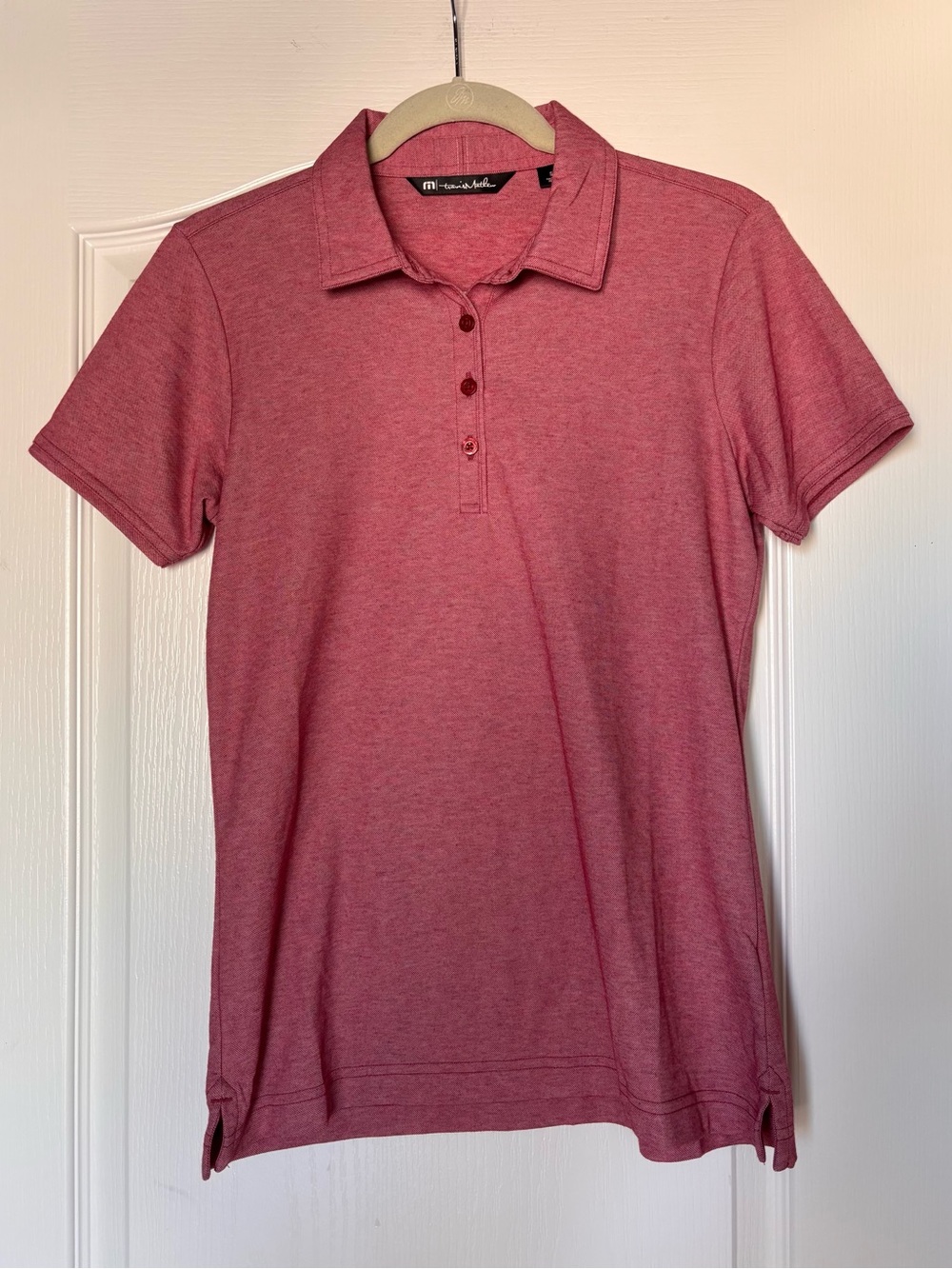 Travis Mathew performance polo shirt small red golf pickleball